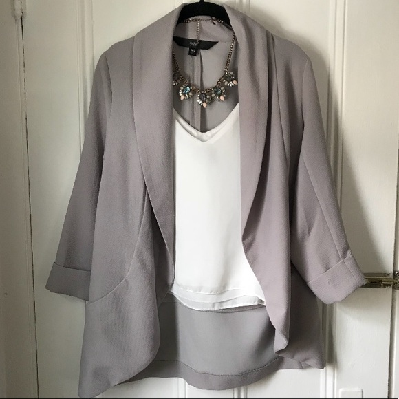 Mossimo Supply Co. Jackets & Blazers - Gray Drape Front 3/4 Sleeve Oversized Blazer Sz XS
